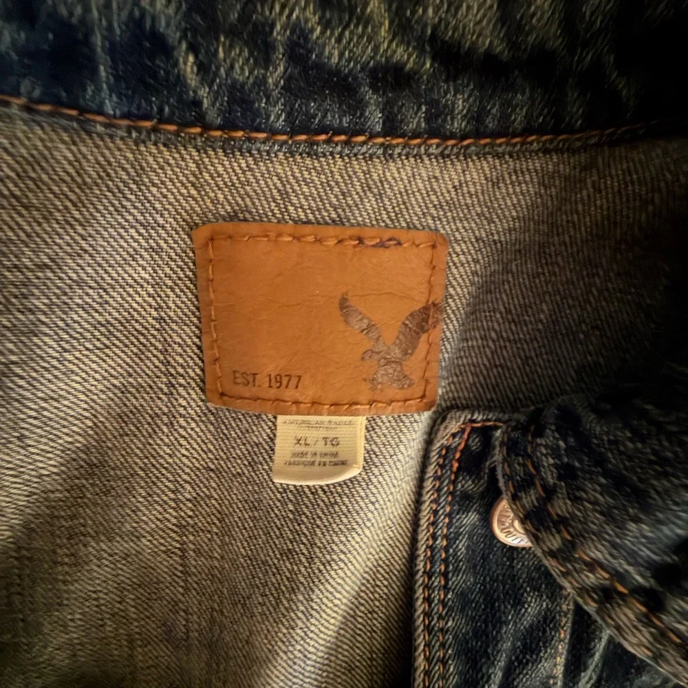 American Eagle Outfitters Dark Blue Denim Jacket with Brown Patch - Picture 3 of 5